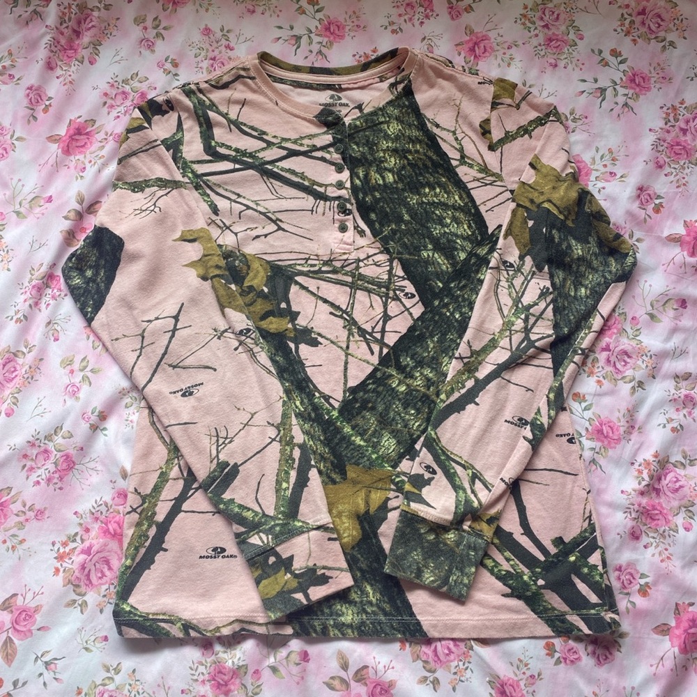 Pink camo mossy oak realtree long sleeve button up shirt
